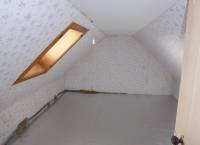 Attic Space Room 1 (2)